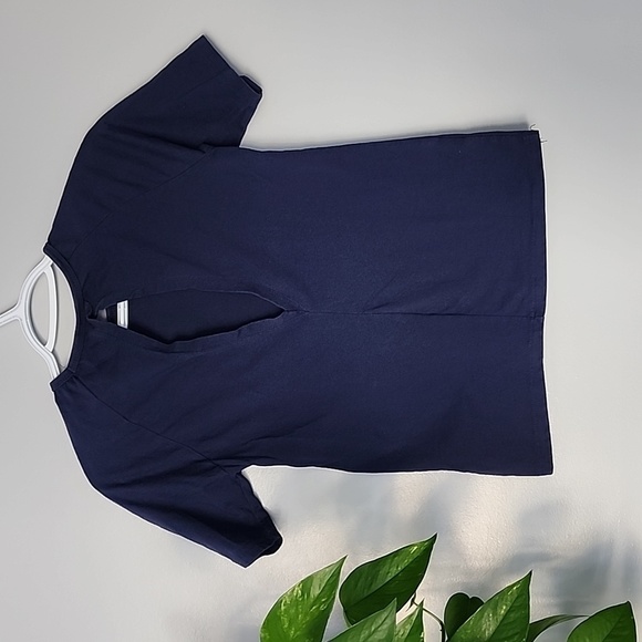 3 for $20 Puma navy blue girls short sleeve t-shirt large 12 14 - Picture 4 of 5